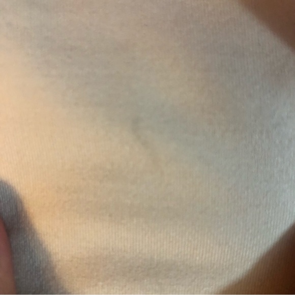 Lululemon tank with built in adjustable bra - Picture 5 of 5